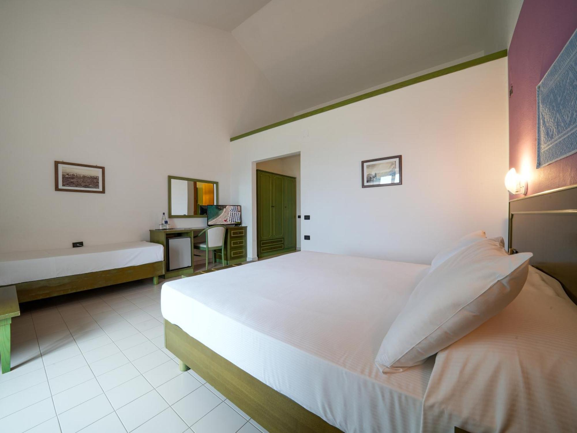 Le Tonnare di Stintino - Beach Resort Esterno foto