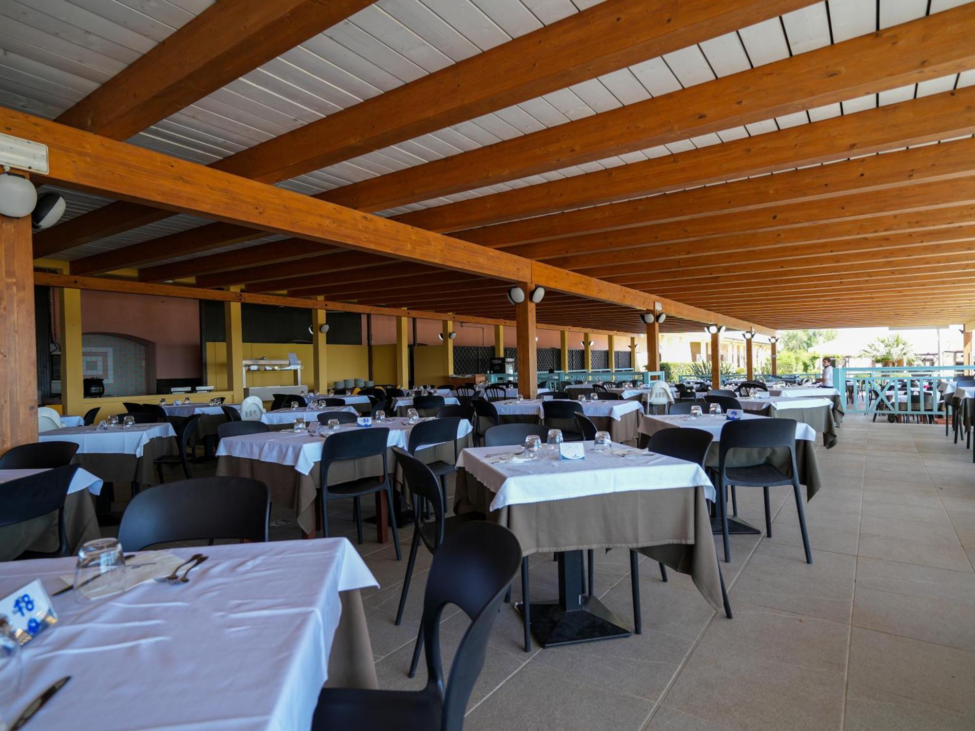 Le Tonnare di Stintino - Beach Resort Esterno foto